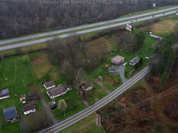 400/402 Glen Oaks Rd, Summersville, WV 26651