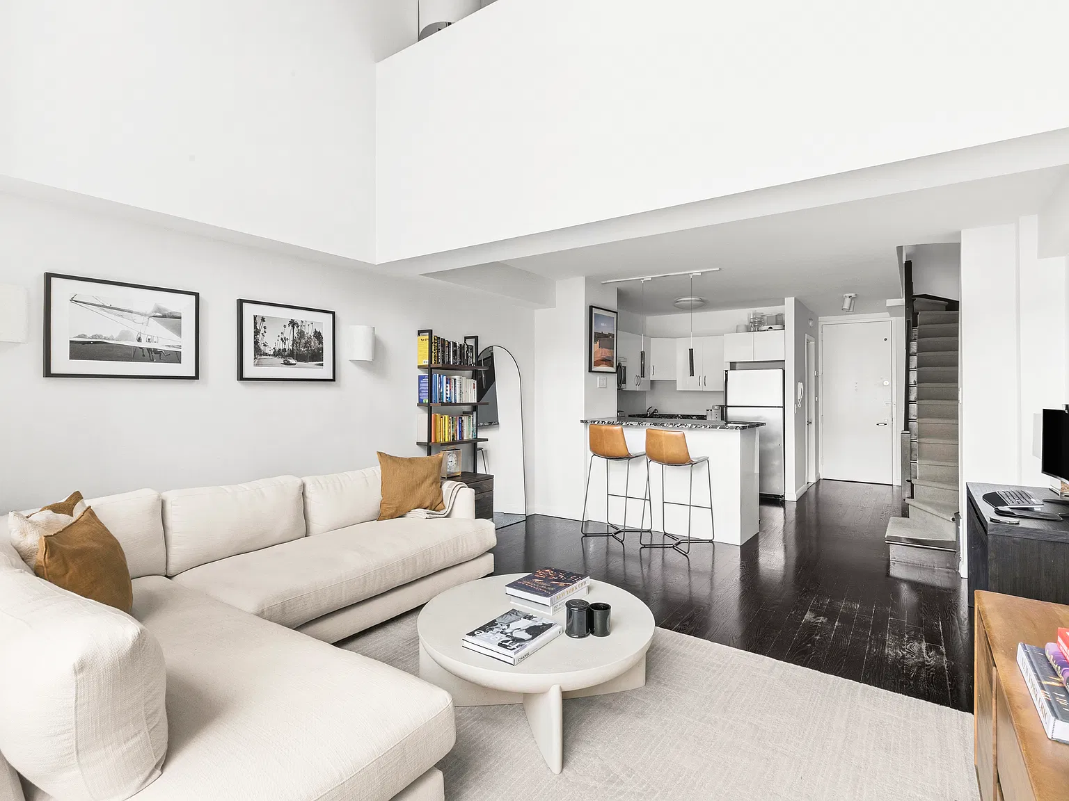 22 West 15th Street — Photo 2