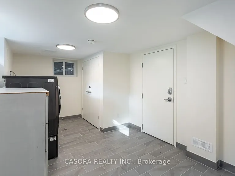 172 Kenilworth Ave S #BASEMENT — Photo 14