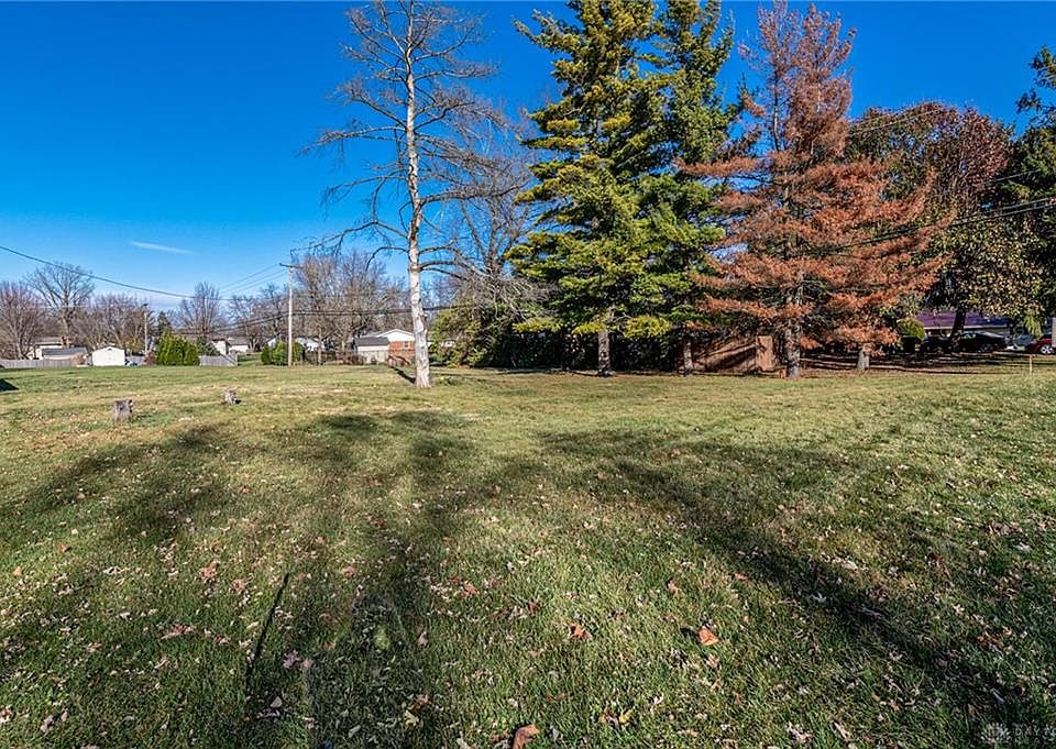 2617 Hemphill Rd, Dayton, OH 45440 | MLS #878044 | Zillow