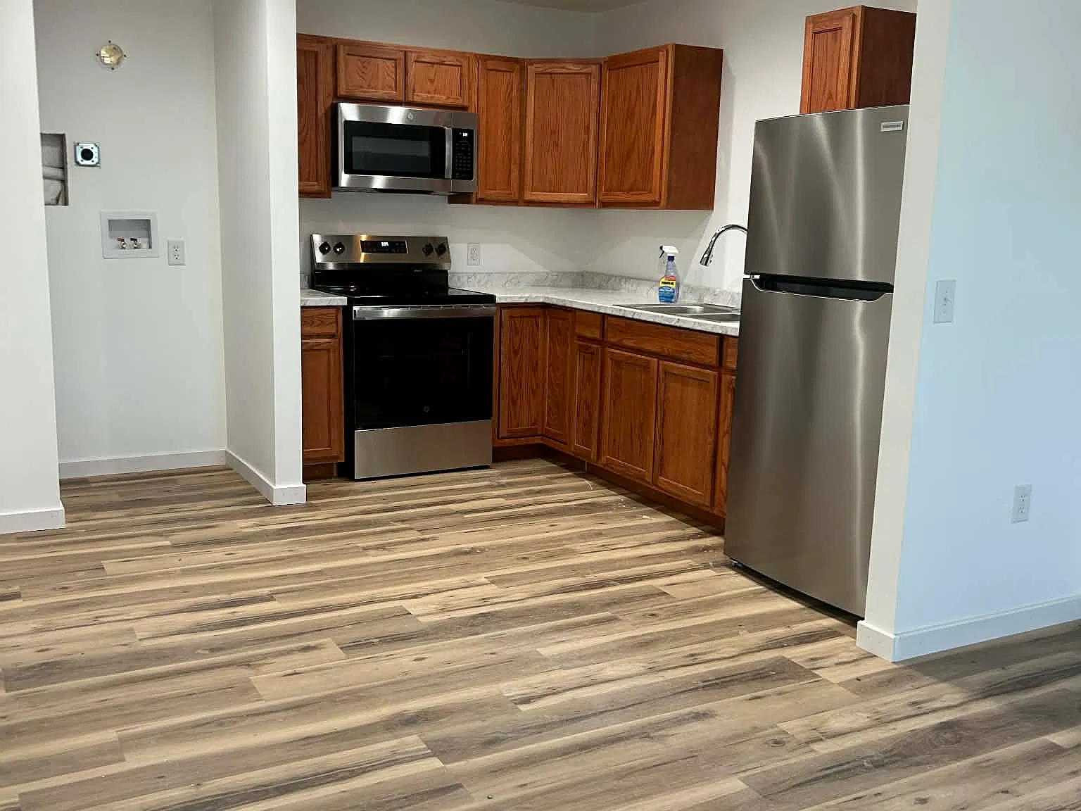 2 bed, 800 sqft, $1,000 — Photo 4