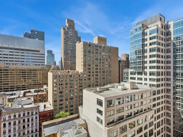 420 East 72nd Street image 11 of 12