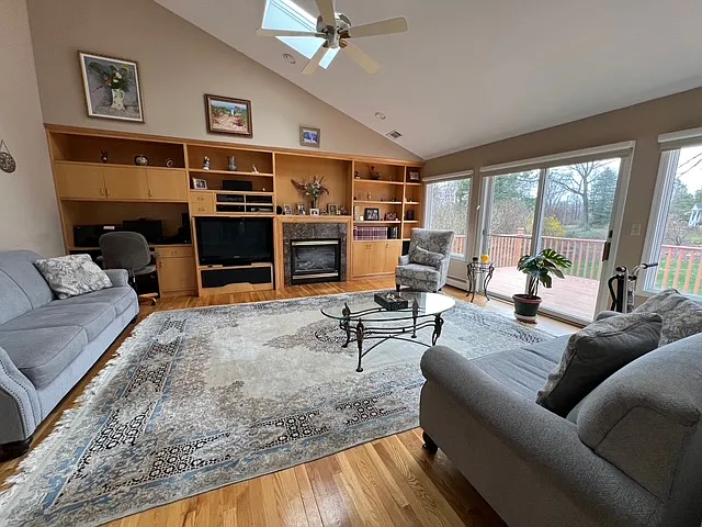 5 Glenn Dr — Photo 11