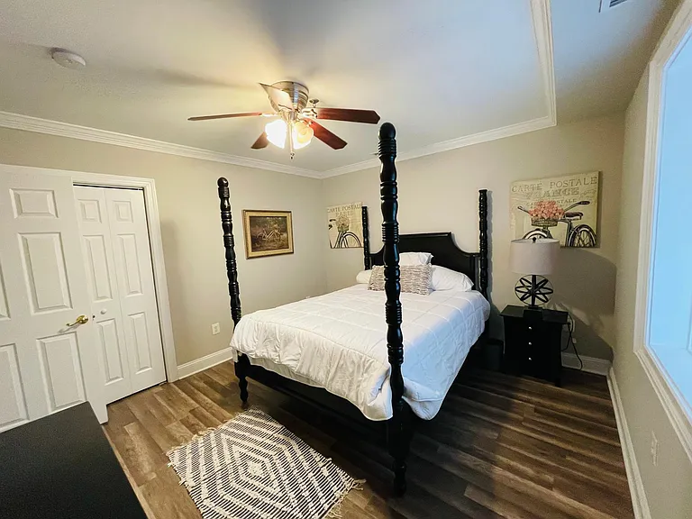 194 E Lee St #1A — Photo 10