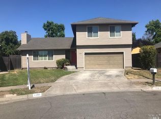 1191 Putney Dr, Santa Rosa, CA 95401
