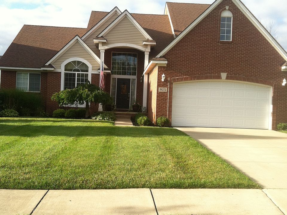 1st image of 59272 Carriage Ln