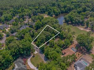 37 Old Augusta Dr, Pawleys Island, SC 29585