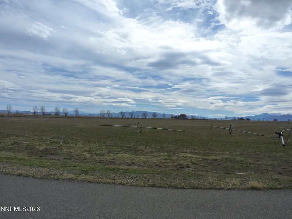 1st image of 100 Oreana Peak Rd