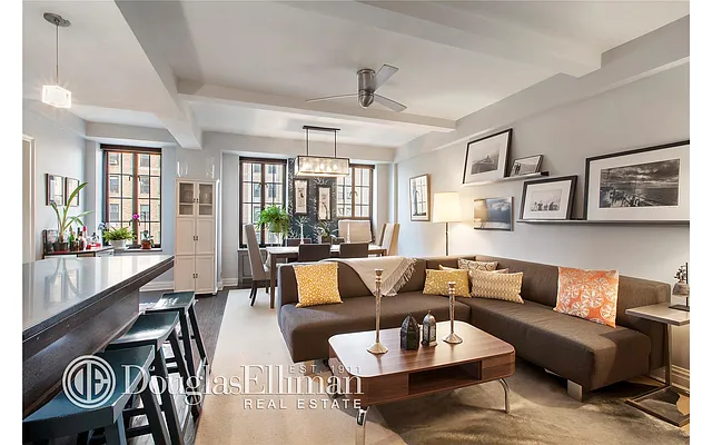 Sold by Douglas Elliman | media 24