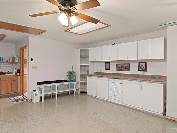5th image of 2203 Fairway Ct