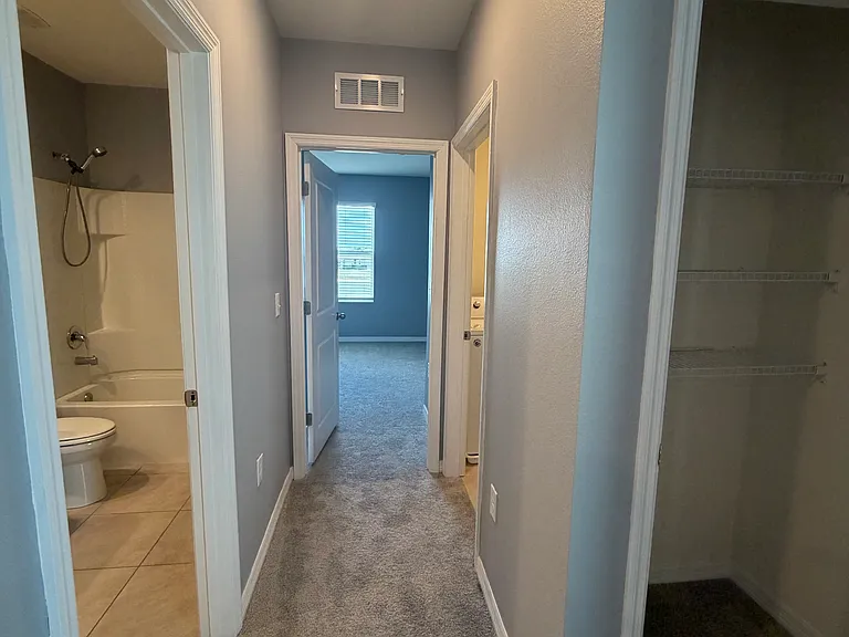 10803 Penny Gale Loop — Photo 12