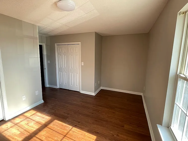 6712 D Bryant St. - . — Photo 4