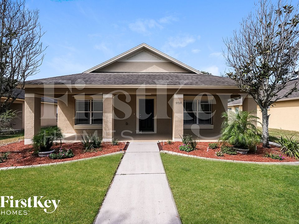 1st image of 9728 Highland Ridge Dr