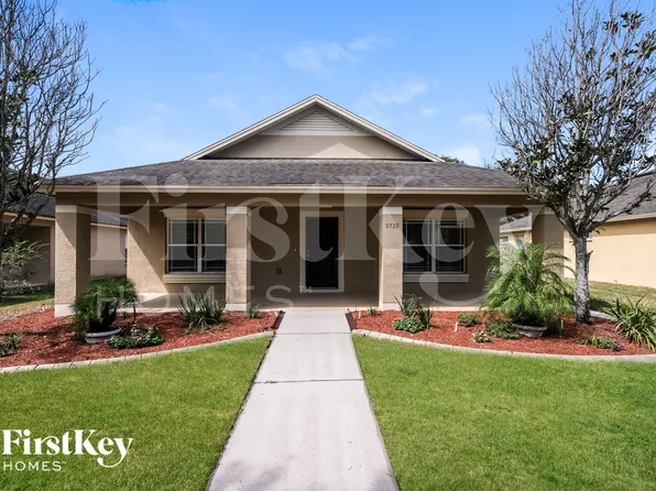 9728 Highland Ridge Dr, Hudson, FL 34667