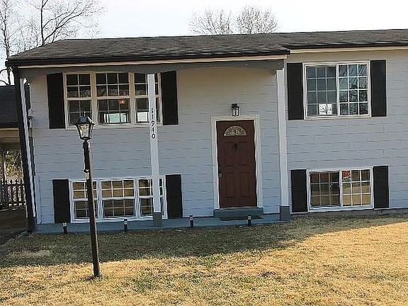 2nd image of 11940 Holly Brook Dr