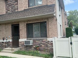 165 Narrows Rd N, Staten Island, NY 10305