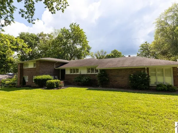 1218 Dogwood Dr, Murray, KY 42071