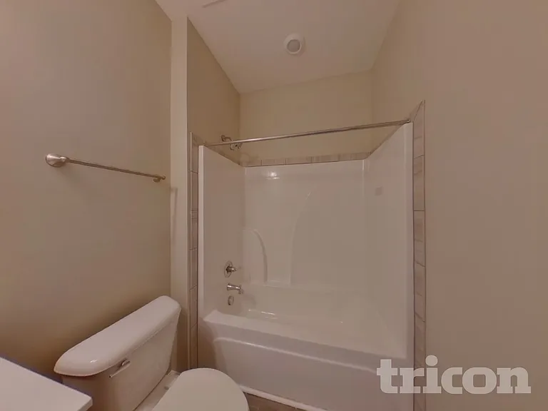 812 Ellyson Dr — Photo 15