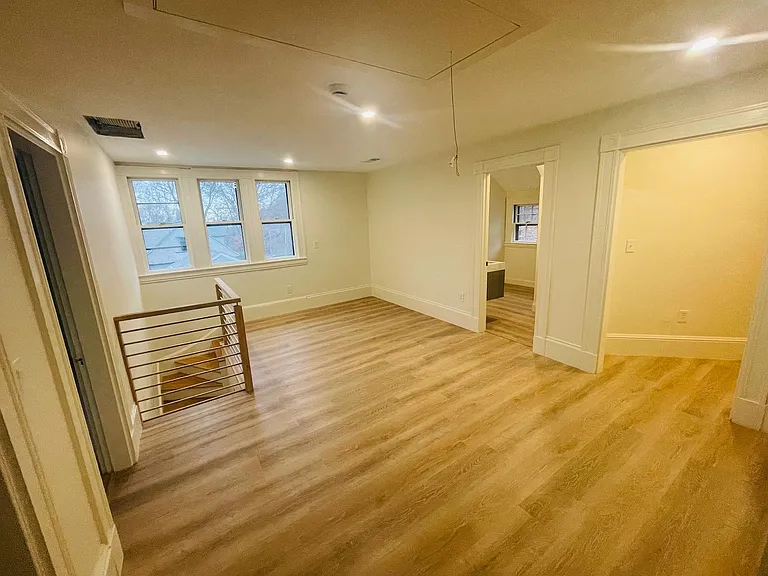 141 Cypress St — Photo 26