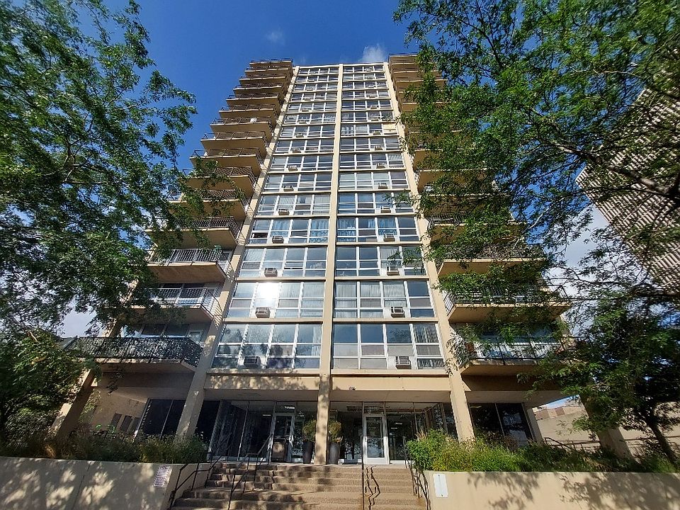 1st image of 6730 S South Shore Dr APT 506