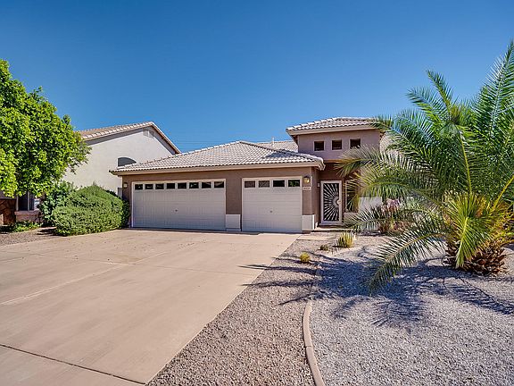 3rd image of 8414 W Shaw Butte Dr
