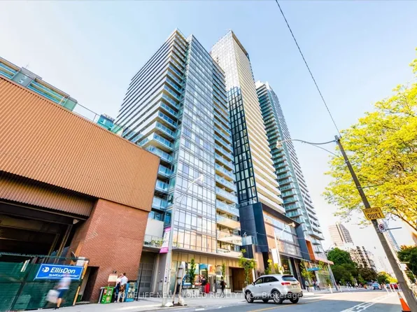28 Wellesley St E, Toronto, ON