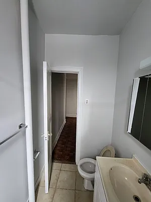 Rented by NYC LUXURY APT RENTALS CO LLC | media 3