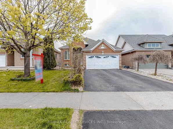 3 Orchid Dr, Brampton, ON L7A 1M4
