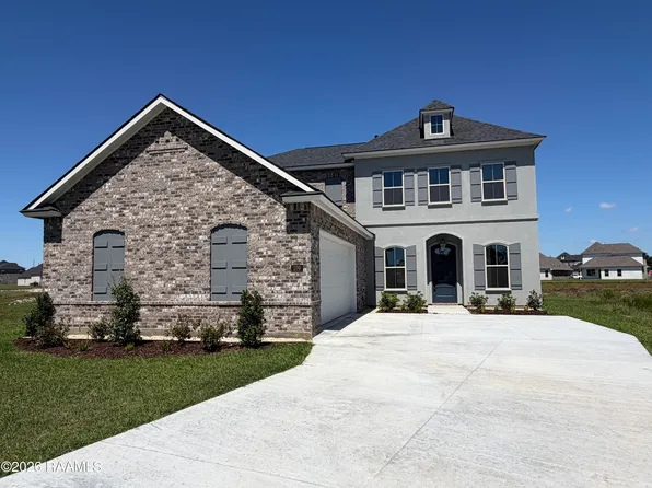 109 Sweet Cane Dr, Youngsville, LA 70592