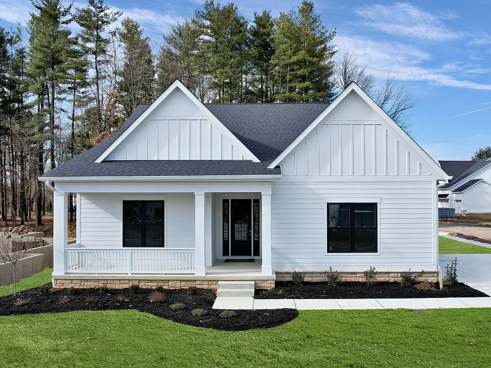 1st image of 6076 Victory Ln