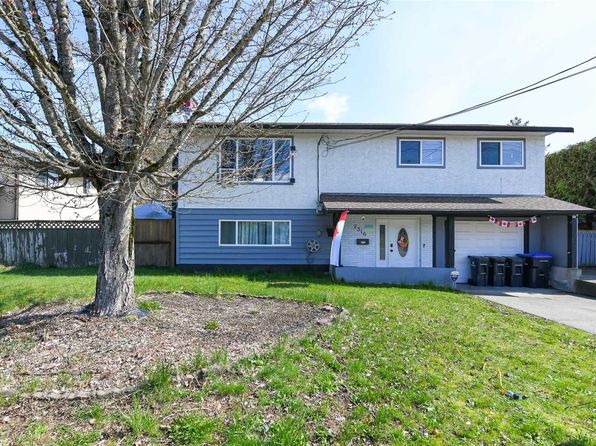 2316 Grant Ave, Courtenay, BC V9N 7M3