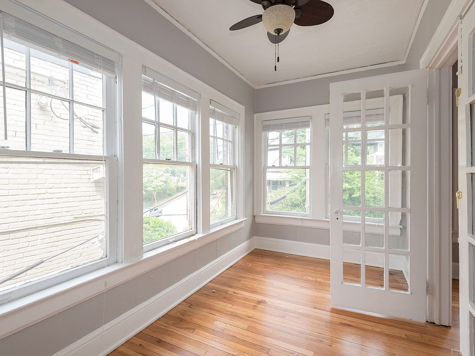 Sunny Sun Room!