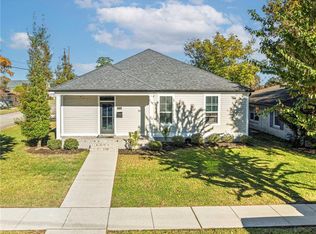 1701 Thomas St, Gretna, LA 70053