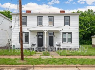 1145 Farmer St, Petersburg, VA 23803