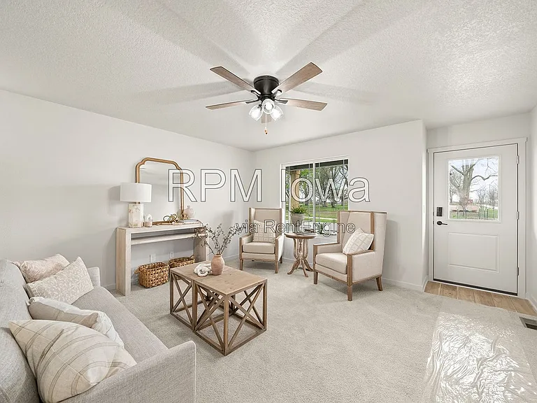325 Freedom Way — Photo 13