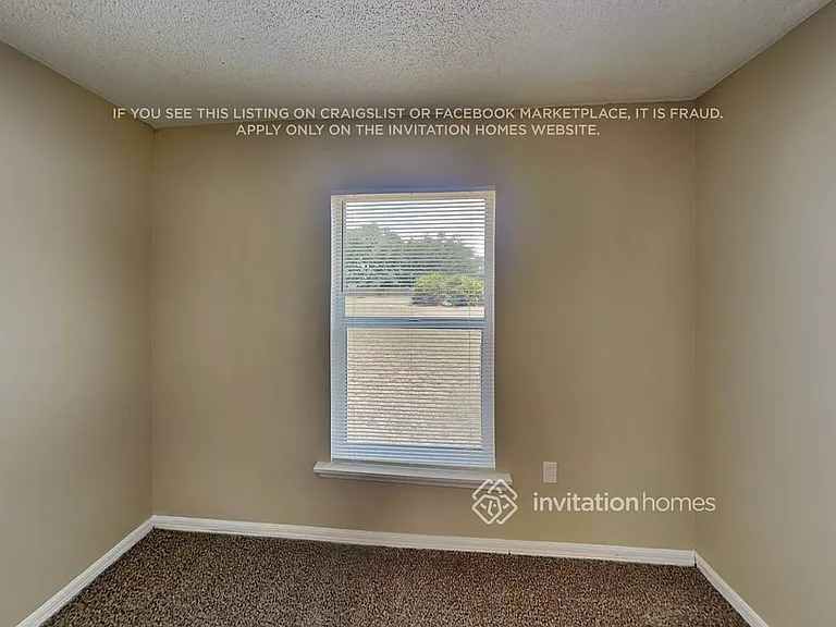 465 Gannet Ct — Photo 10