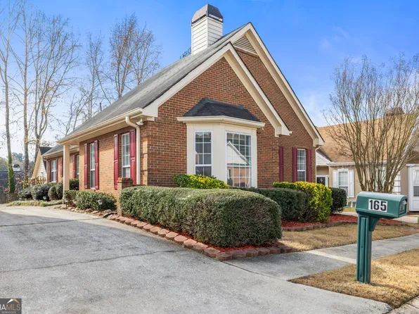 165 Woodgate Dr, Fayetteville, GA 30214