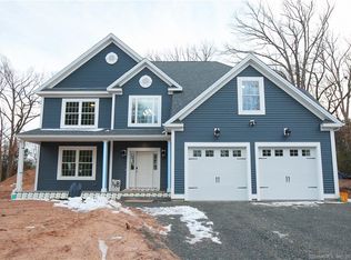 48 Junior Rd, Plainville, CT 06032