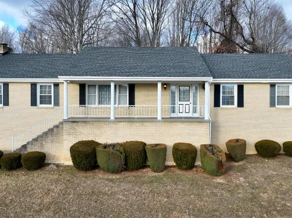 430 Rolling Hills Dr, Princeton, WV 24740