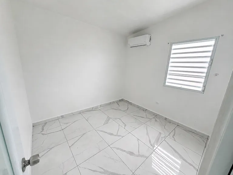 76 Calle Luna Urb — Photo 8