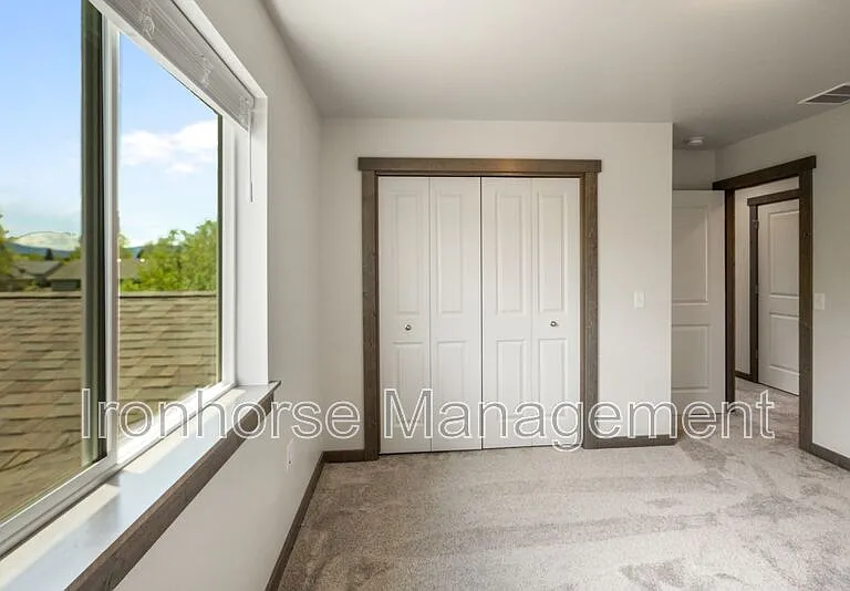 2954 W Babcock St #B — Photo 28