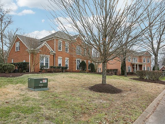 3rd image of 1771 Stillwater Cir