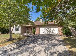 1508 S Azalea St, Columbia, MO 65201