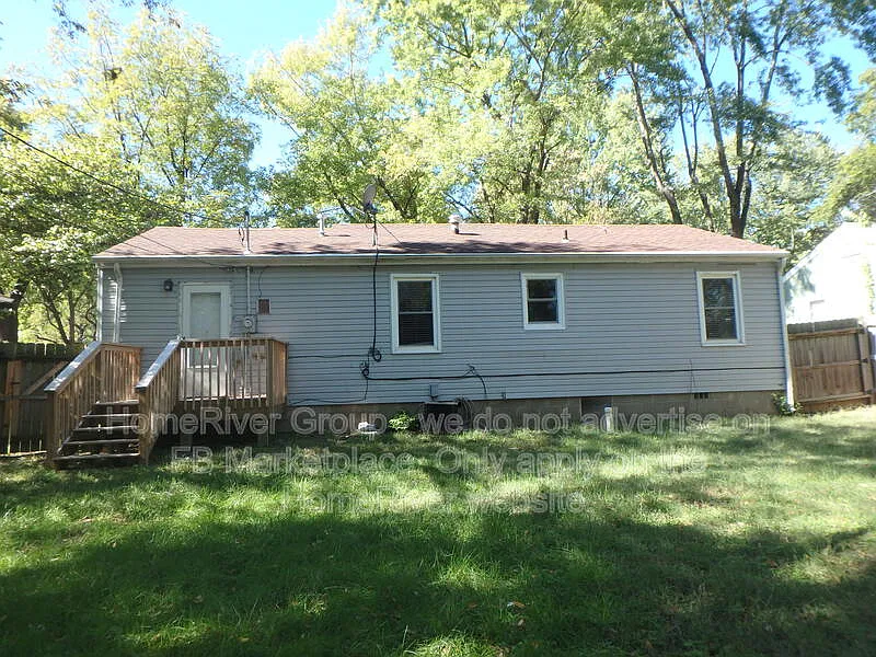 116 Pinewood Dr