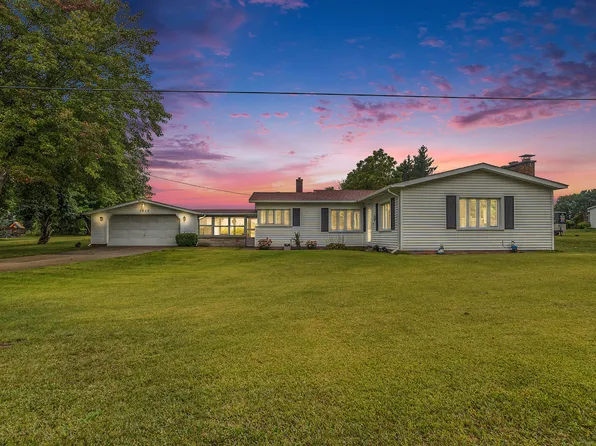 1832 30th St, Allegan, MI 49010