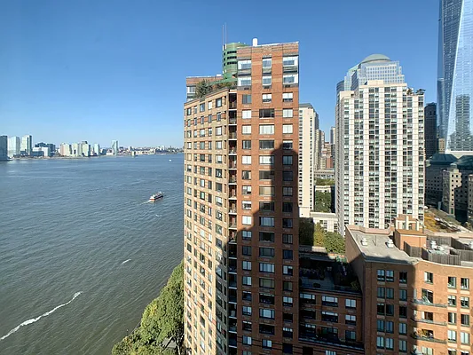 Rented by Highline Residential | media 17