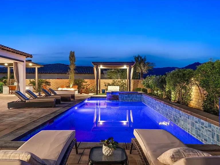 54770 Cavalcade Ct — Photo 7