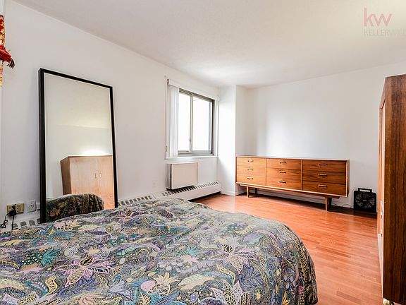 4th image of 80 Gold St #12C