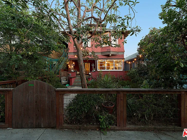 34 Park Ave — Photo 9
