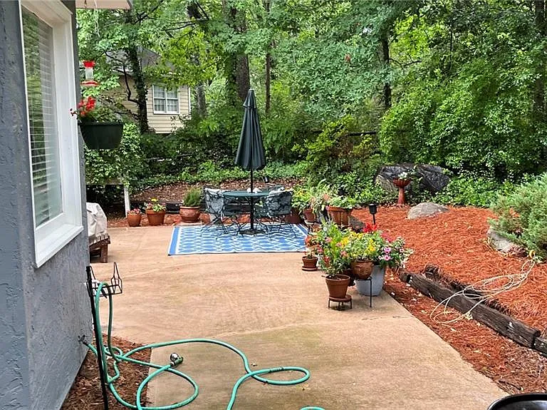 2452 N Forest Dr — Photo 19